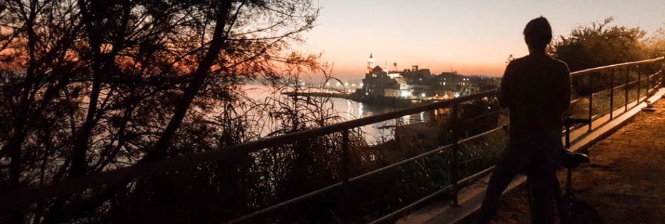 Contemplando La Punta de Sitges
